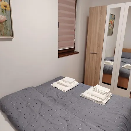 Апартаменты Stela Divcinova